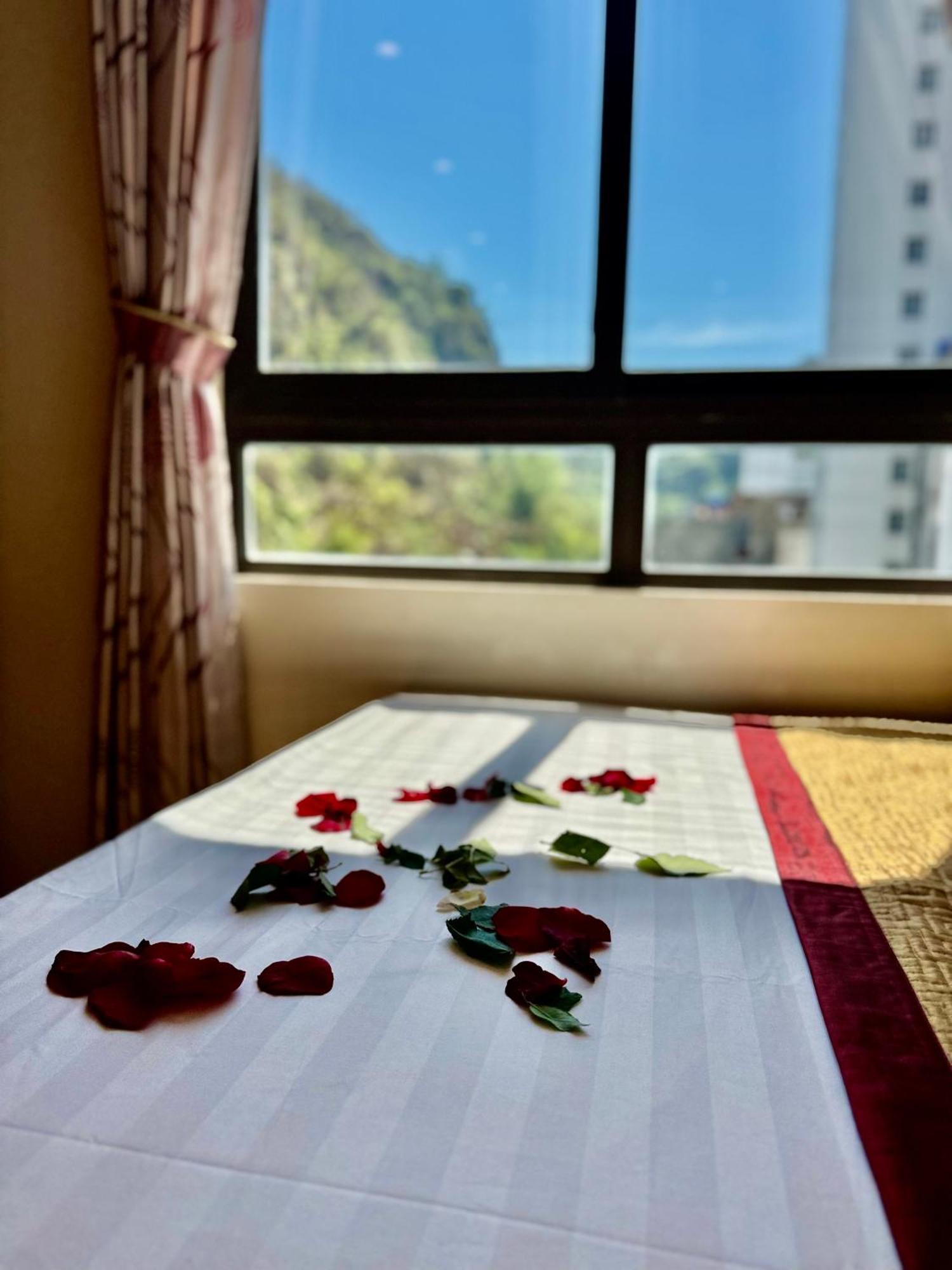 Thang Long Hotel Chan Chau Eksteriør bilde
